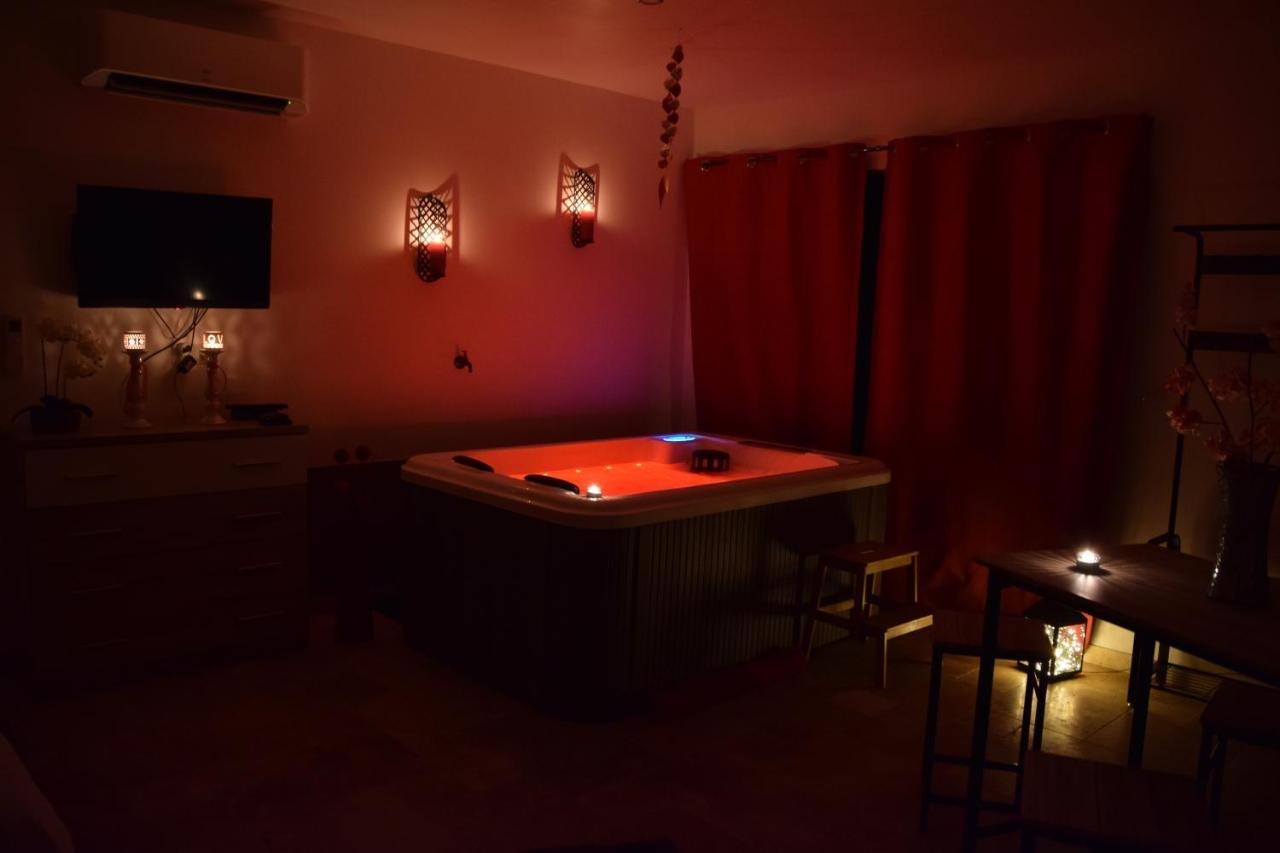Gites Spa De Charme L Etoile Spa Beynac-et-Cazenac Εξωτερικό φωτογραφία